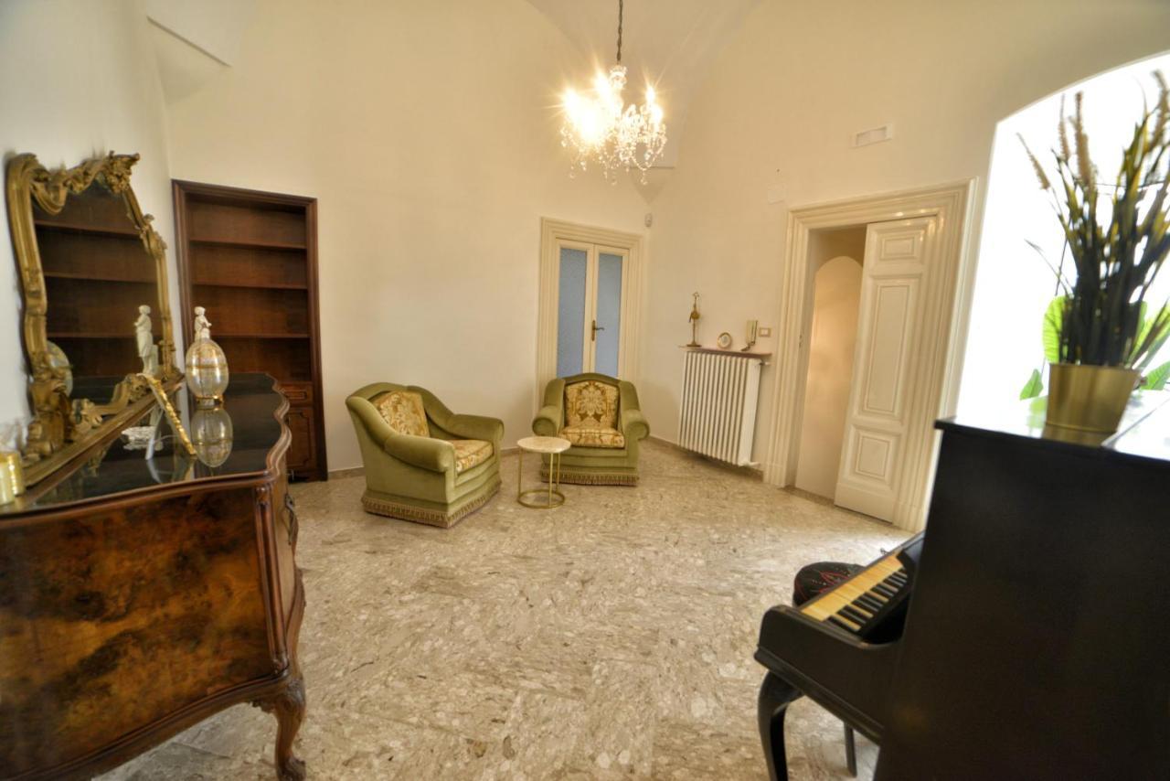 Suite La Terrazza Di Don Peppino Ostuni Bagian luar foto