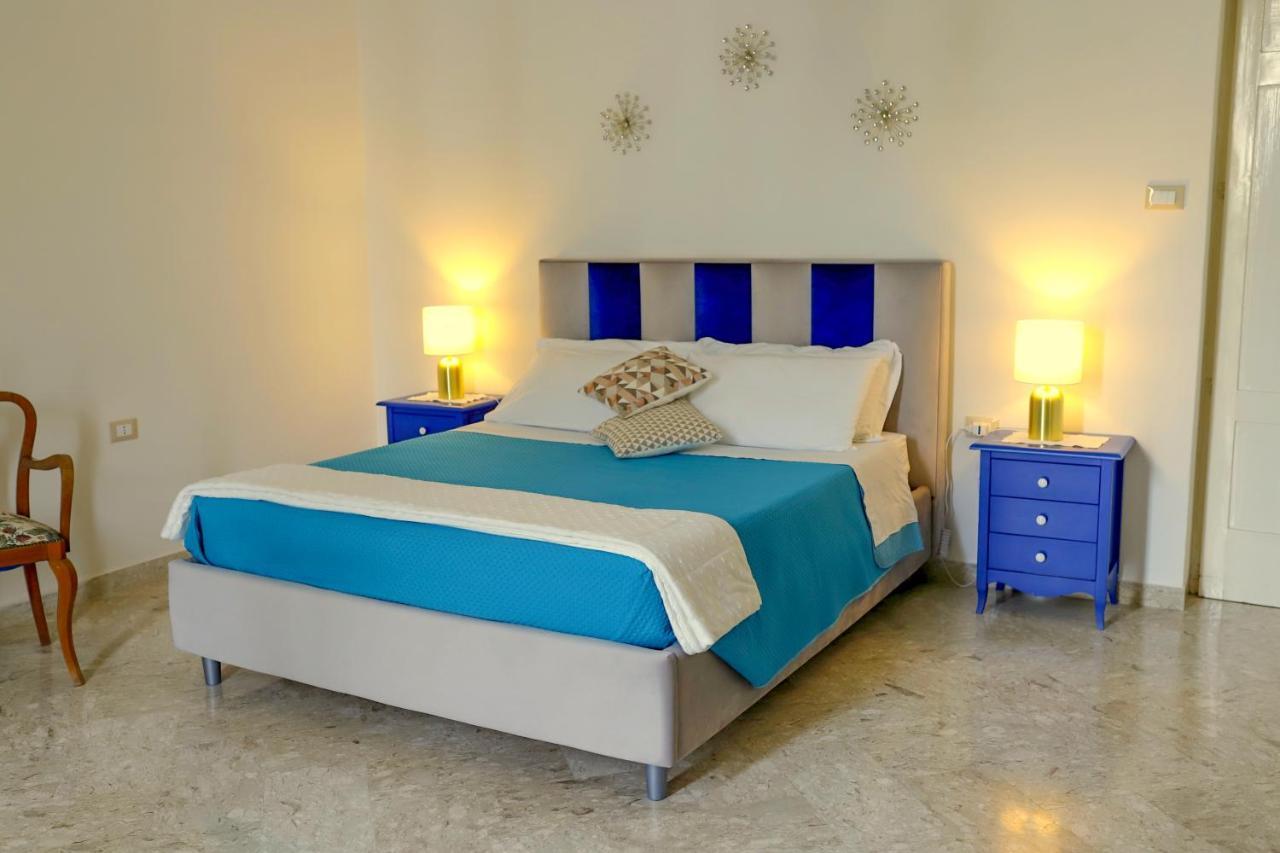 Suite La Terrazza Di Don Peppino Ostuni Bagian luar foto