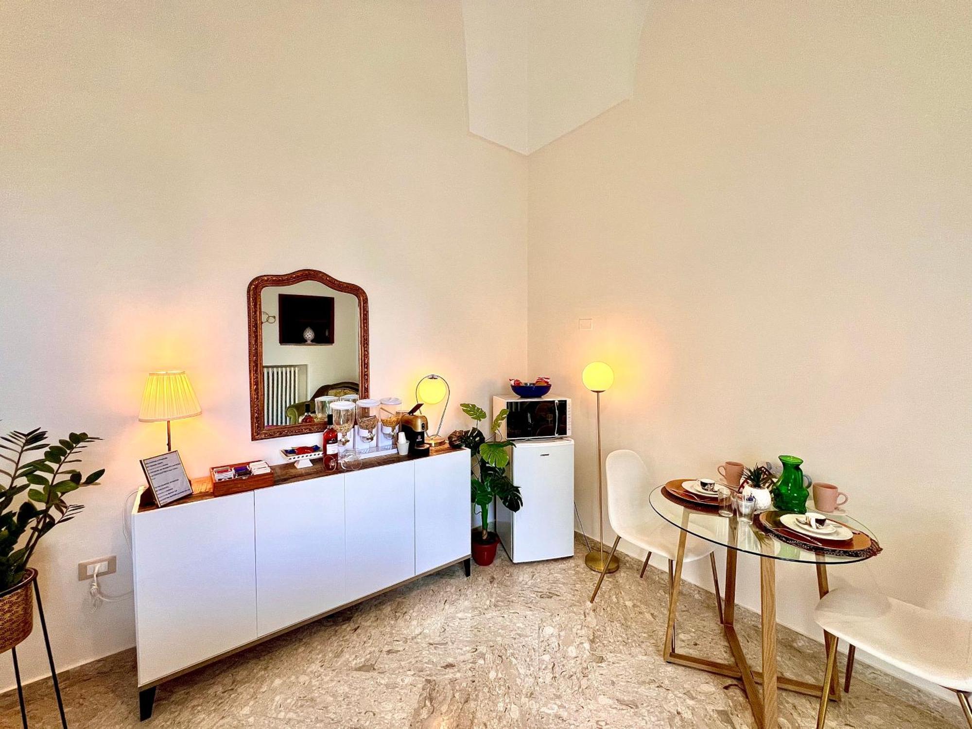 Suite La Terrazza Di Don Peppino Ostuni Bagian luar foto