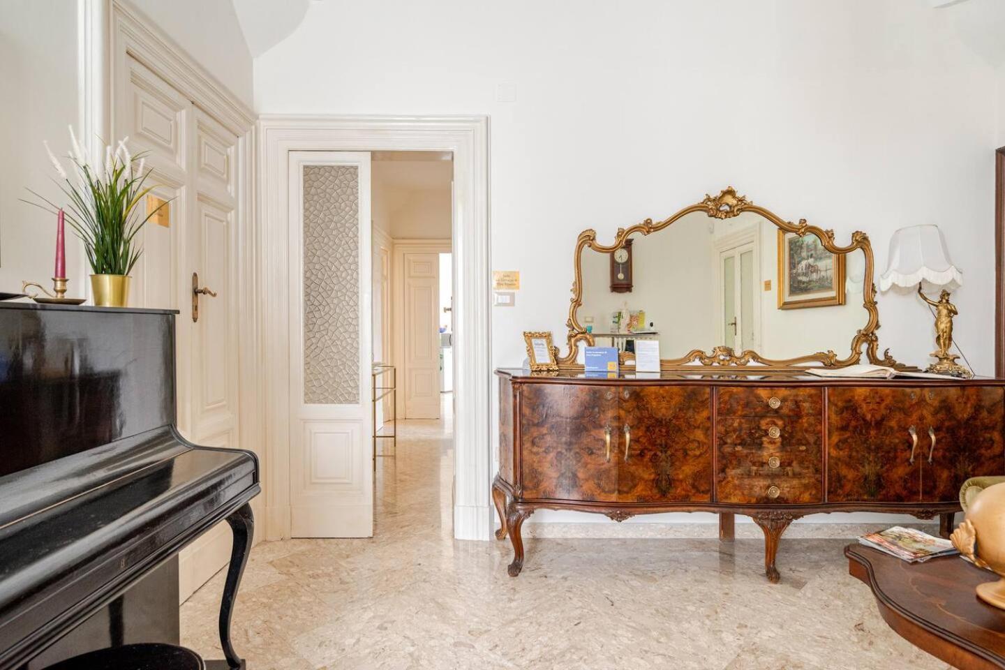 Suite La Terrazza Di Don Peppino Ostuni Bagian luar foto